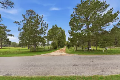 872 Four Notch Road, Huntsville, TX 77340 - Photo 1