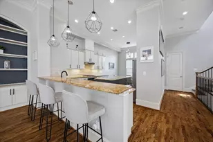 2703 Arabelle Grove, Houston, TX 77007 - Photo 8