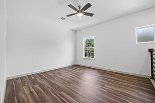 5016 Ricky St, Houston, TX 77033 - Photo 16