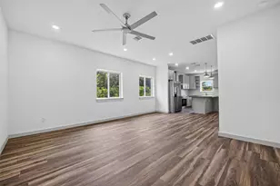 5016 Ricky St, Houston, TX 77033 - Photo 12
