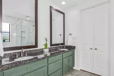 8817 Lakeshore Bend Drive, Houston, TX 77080 - Photo 22