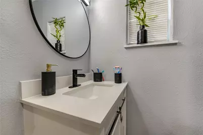806 Laverne Avenue, Pasadena, TX 77502 - Photo 18