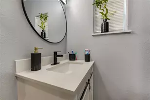 806 Laverne Ave, Pasadena, TX 77502 - Photo 18