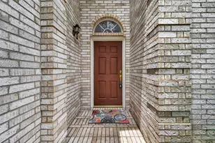 6027 Dunsley Dr, Katy, TX 77449 - Photo 4