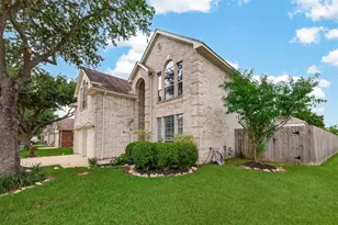 6027 Dunsley Dr, Katy, TX 77449 - Photo 4