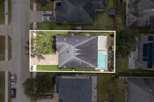 7511 Quiet Trace Ln, Pearland, TX 77581 - Photo 2