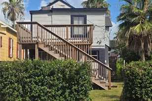 1119 Broadway St, Galveston, TX 77550 - Photo 2