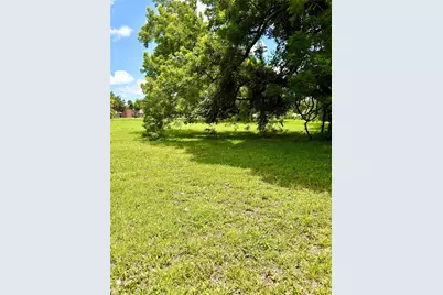 116 Balsam Street, Lake Jackson, TX 77566 - Photo 18