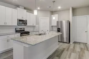 8403 Arden valley Ln, Houston, TX 77063 - Photo 10