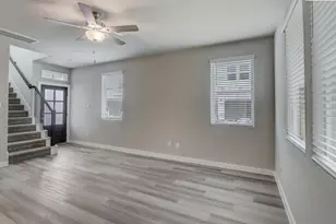 8403 Arden valley Ln, Houston, TX 77063 - Photo 6