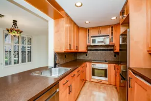 2829 Timmons Ln, Houston, TX 77027 - Photo 8
