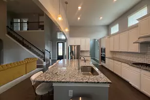 2806 Emerald Pines Ln, Iowa Colony, TX 77583 - Photo 10