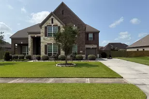 2806 Emerald Pines Ln, Iowa Colony, TX 77583 - Photo 2