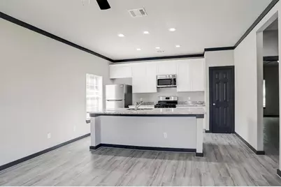 8103 Glass Street, Houston, TX 77016 - Photo 6