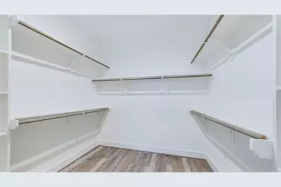 6404 Pregonero Lane, Houston, TX 77048 - Photo 14