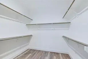 6404 Pregonero Ln, Houston, TX 77048 - Photo 14