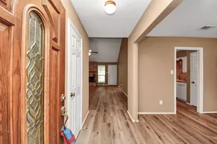 35 N Morningwood Ct, The Woodlands, TX 77380 - Photo 10
