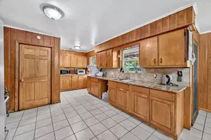 3106 Laverne St, Houston, TX 77080 - Photo 6