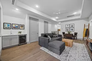 1907 W 25th St, Houston, TX 77008 - Photo 28