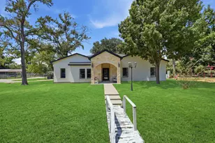 8005 Shagwood Dr, Houston, TX 77049 - Photo 2