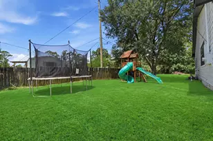 8005 Shagwood Dr, Houston, TX 77049 - Photo 22