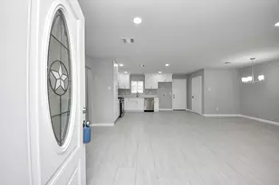 10507 Royal Oaks Dr, Houston, TX 77016 - Photo 10