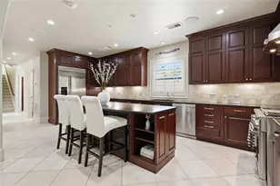 12311 Woodthorpe Ln, Houston, TX 77024 - Photo 8
