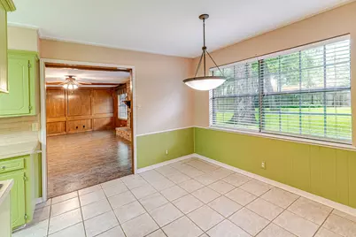 118 Arrowwood Street, Lake Jackson, TX 77566 - Photo 12