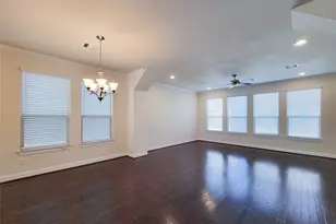 1506 Brayson Oaks Pl, Houston, TX 77043 - Photo 6