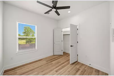 7977 Angus, Houston, TX 77028 - Photo 12