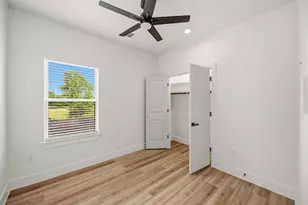 7977 Angus, Houston, TX 77028 - Photo 12