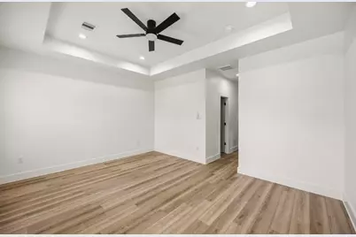 7977 Angus, Houston, TX 77028 - Photo 10