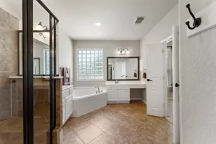 19223 Senterra Lakes Blvd, Spring, TX 77379 - Photo 18