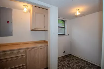 1630 Green Briar Drive, Huntsville, TX 77340 - Photo 32