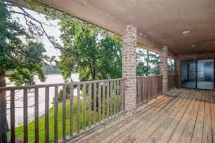 1630 Greenbriar Dr, Huntsville, TX 77340 - Photo 8