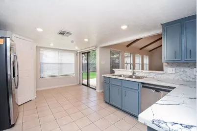 14418 Royal Hill Drive, Houston, TX 77083 - Photo 10