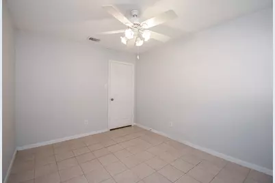 14418 Royal Hill Drive, Houston, TX 77083 - Photo 22