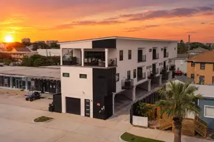 1716 23rd St, Galveston, TX 77550 - Photo 2