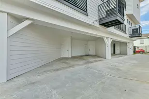 1716 23rd St, Galveston, TX 77550 - Photo 4
