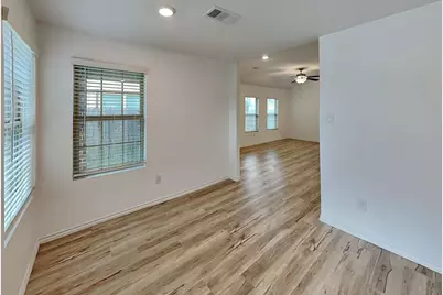 18727 Faustina Way, New Caney, TX 77357 - Photo 4