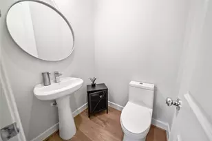 5232 Schuler St, Houston, TX 77007 - Photo 16