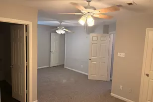 179 Binnacle Ct, Willis, TX 77318 - Photo 14