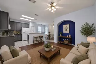483 Folk Crest Ln, Dickinson, TX 77539 - Photo 4
