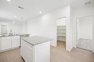 17227 Boulder Bch Dr, Crosby, TX 77532 - Photo 10