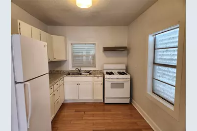 1807 Church #Rear, Galveston, TX 77550 - Photo 8