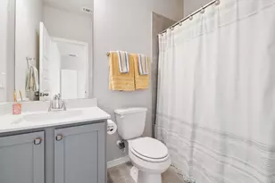10267 Bayou Oaks Dr, Conroe, TX 77385 - Photo 26