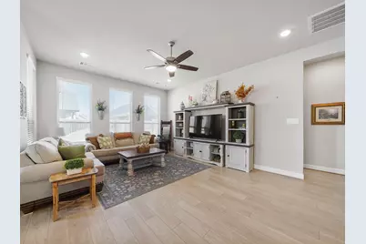 10267 Bayou Oaks Drive, Conroe, TX 77385 - Photo 10