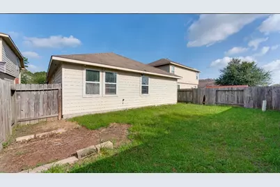 9938 Cobbs Cove Lane, Houston, TX 77044 - Photo 20