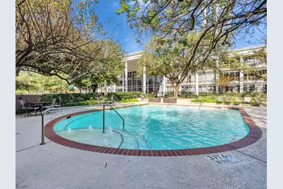 5050 Ambassador Way #218, Houston, TX 77056 - Photo 2