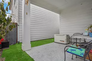 303 Blueberry St, Houston, TX 77018 - Photo 32